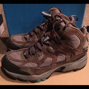 Columbia 8.5 wallawalla mid Omni-tech